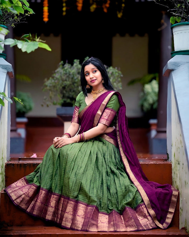 Mehndi Color Dola Chex Zari Weaving Half Saree
