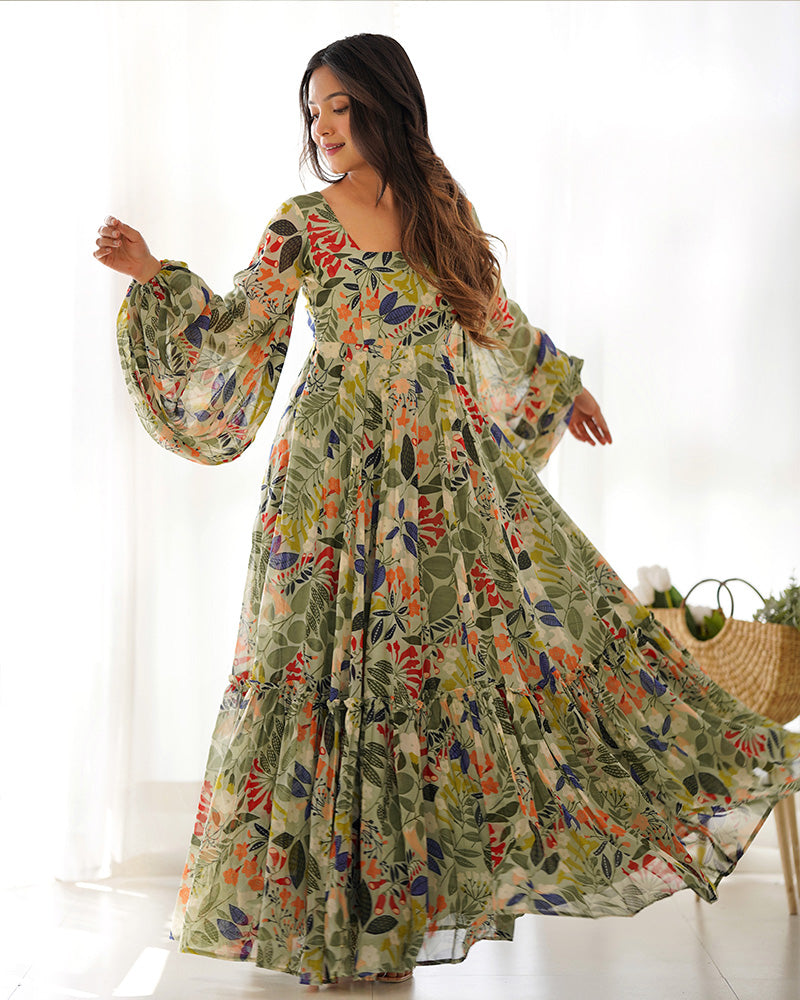 hue day to evening FRILL SLEEVE GILET ジレ（Buy Long Gowns and 