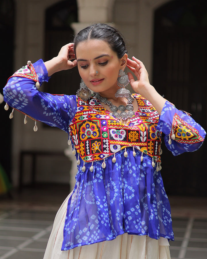 Vibrant Gamthi Work Blue Kediya With Off-White Traditional Lehenga