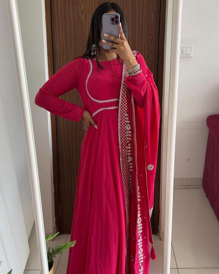 Srushti Kudale in Our Rani Pink Embroidered Dupatta Anarkali Three Piece Suit