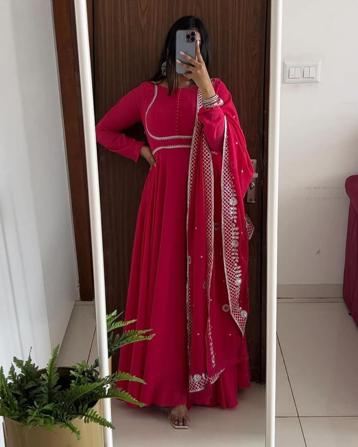 Srushti Kudale in Our Rani Pink Embroidered Dupatta Anarkali Three Piece Suit