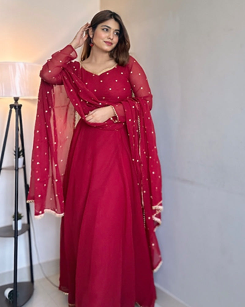 Kanak Mishra In Maroon Color Georgette Anarkali Three Piece Suit