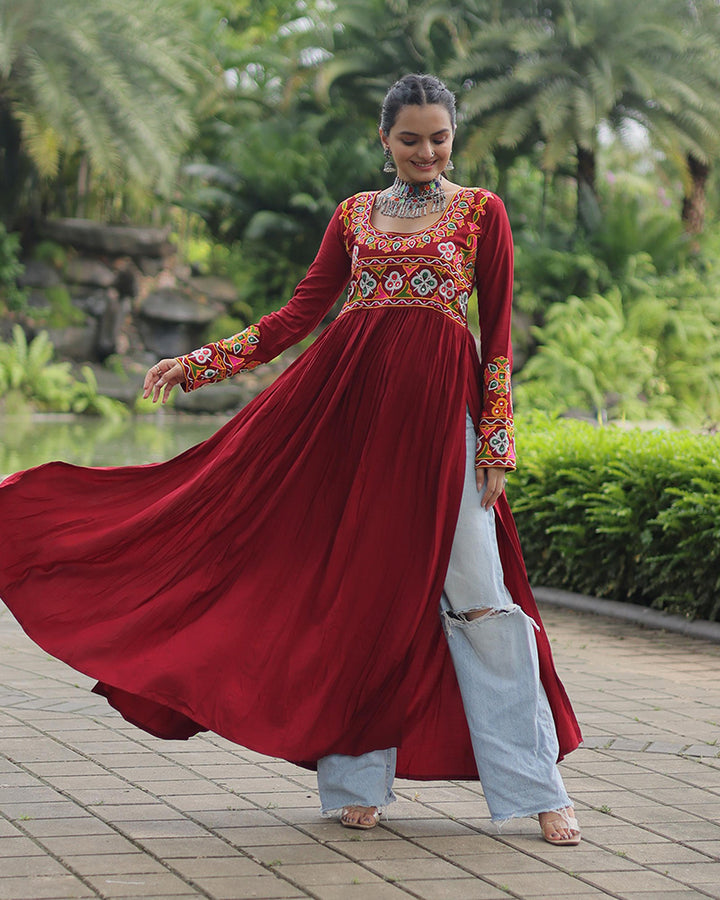 Maroon Color Rayon Gamthi Work Navratri Kurti