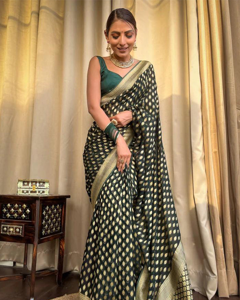 Beautiful Green Color Banarasi Jacquard Weaving Saree