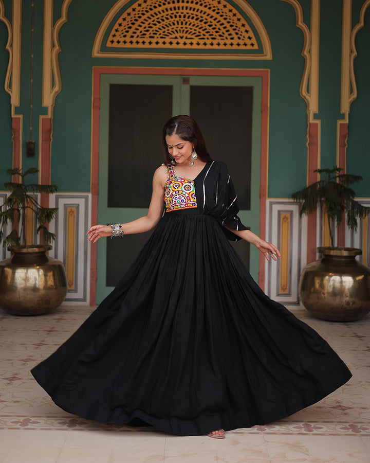 Black Color Reyon Gamthi Work Navratri Gown