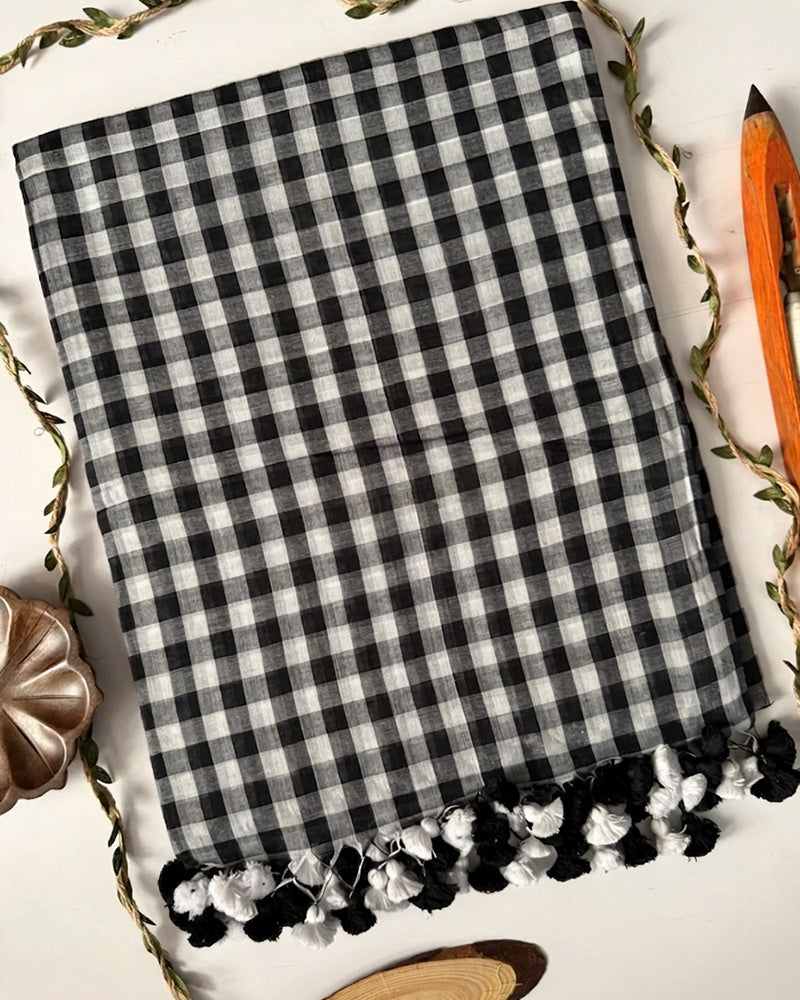 Black Color Pure Mal Cotton Chex Printed Saree