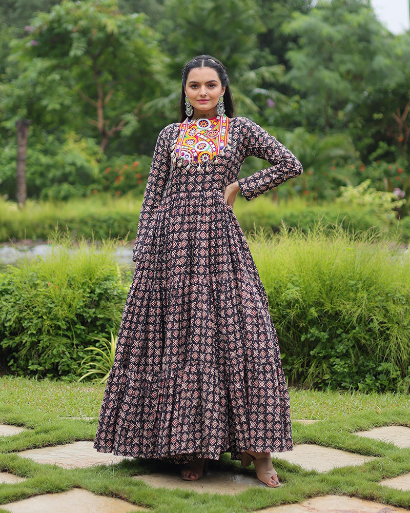 Black Color Cotton Gamthi Work Navratri Gown