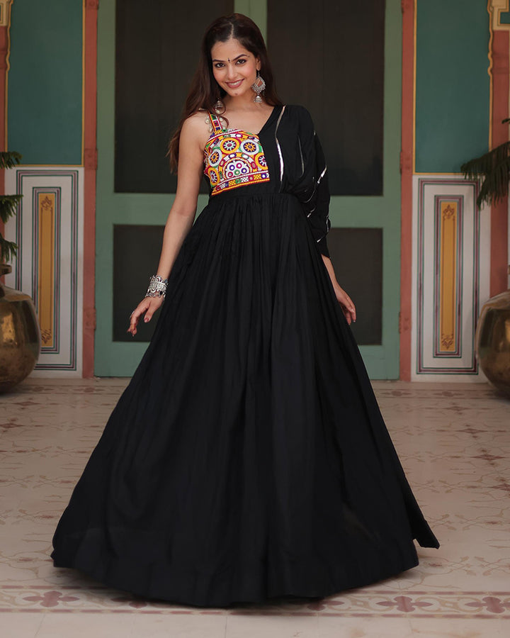 Black Color Reyon Gamthi Work Navratri Gown