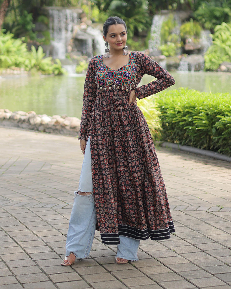 Black Color Cotton Printed Navratri Kurti