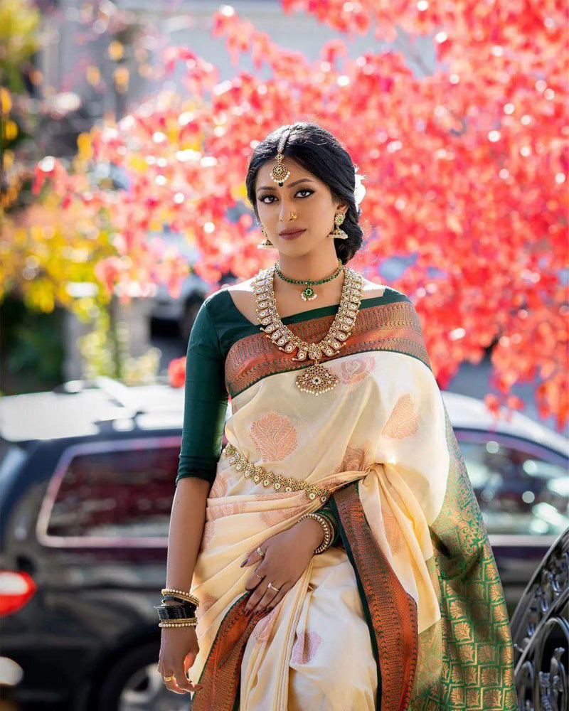 Copper white Color Soft Silk Saree With Exclusive Border