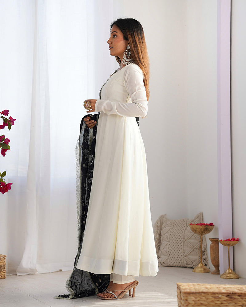 White Color Soft Vichitra Silk Anarkali With Black Dupatta