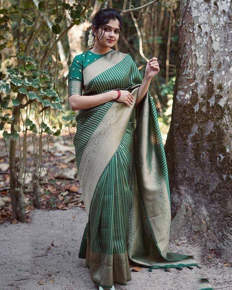 Beautiful Dark Green Color Soft Lichi Silk Saree