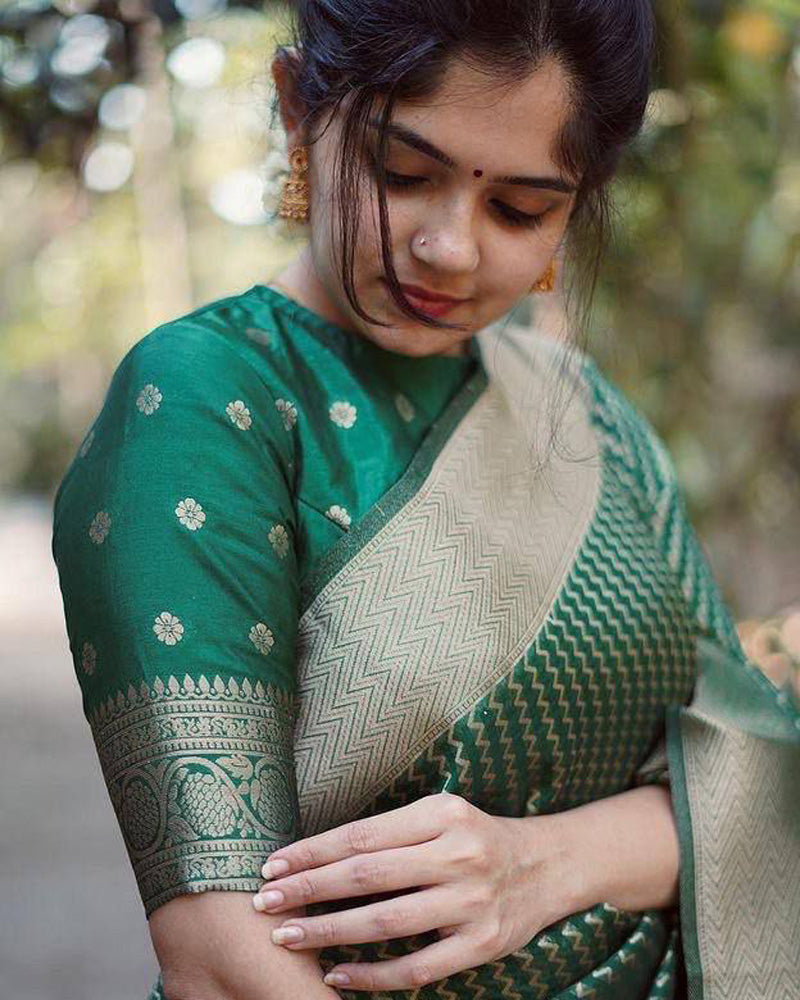 Beautiful Dark Green Color Soft Lichi Silk Saree