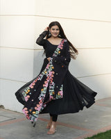 Diksha Mohanpawar in Georgette Black Colour Backless Anarkali Three Piece Suit