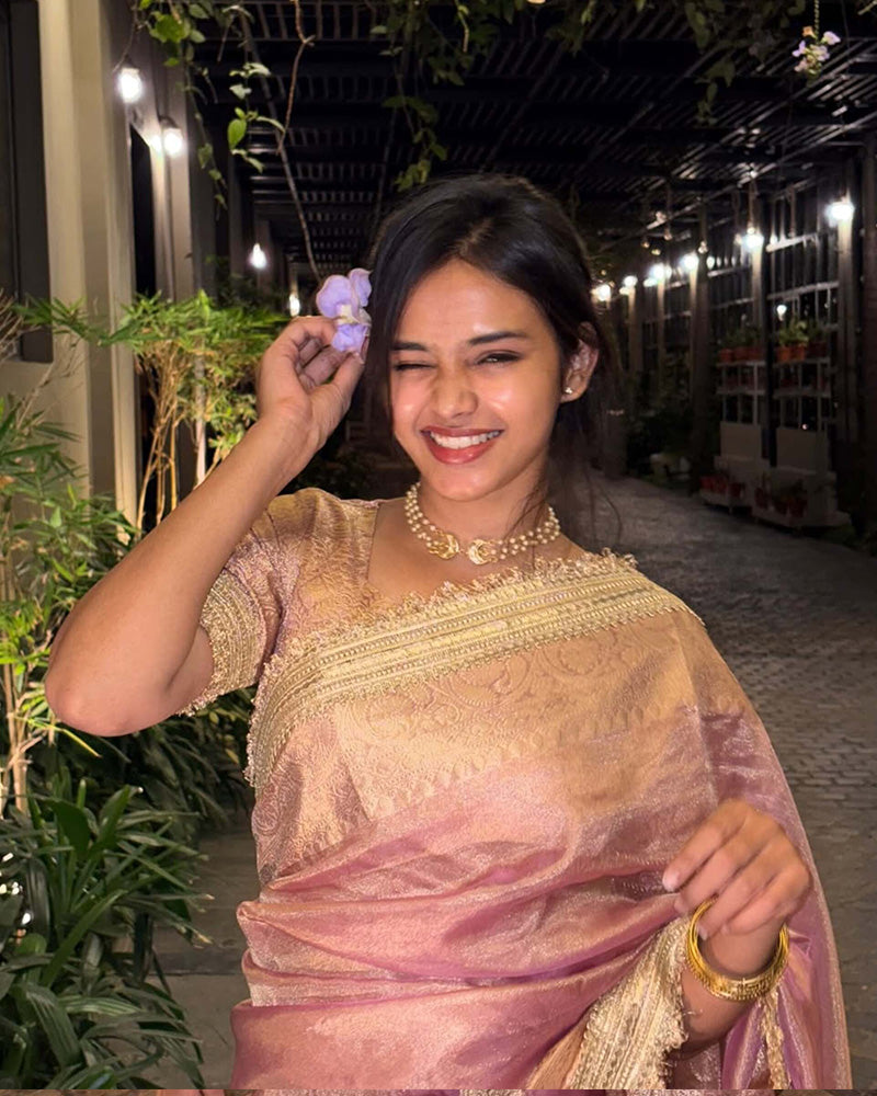 Jhanvi Kapoor Bollywood Inspired Tissue Saree