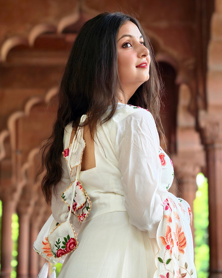 Vasundhara Singh In Off White Floral Soft Georgette Three Piece Anarkali Suit