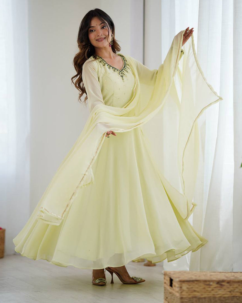 Pista Color Georgette Three Piece Anarkali Suit