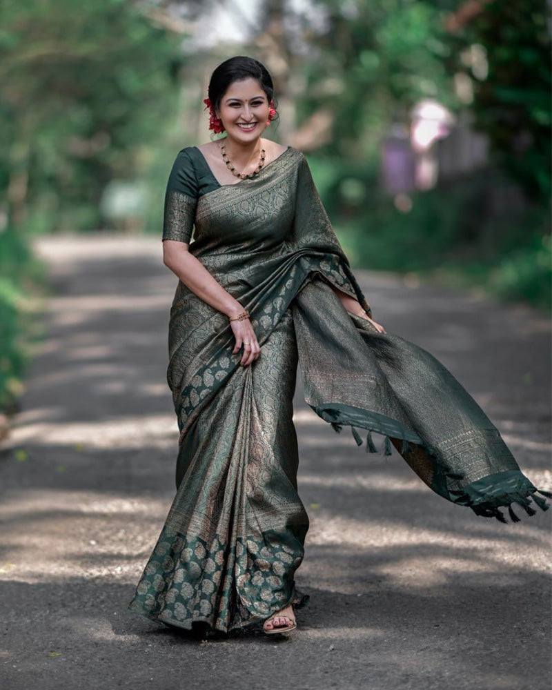 Heavy Designing Green Color Jacquard Print Soft Silk Saree