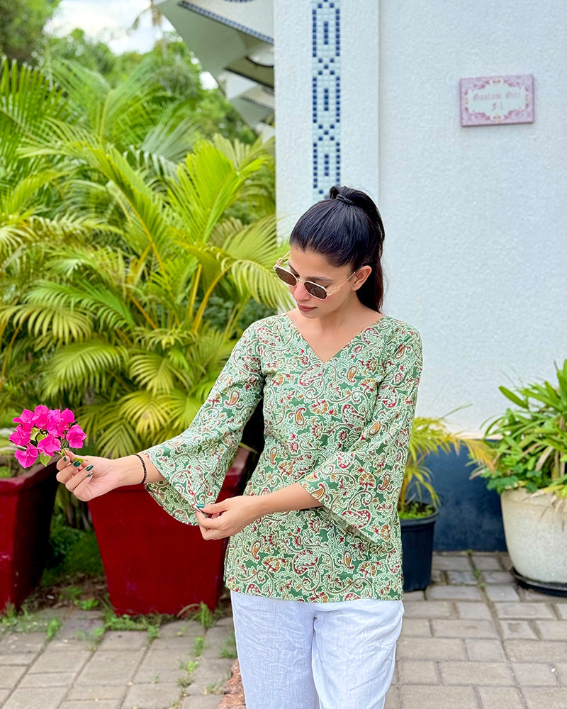 Green Color Pure Cotton Kalamakri Printed Tunic