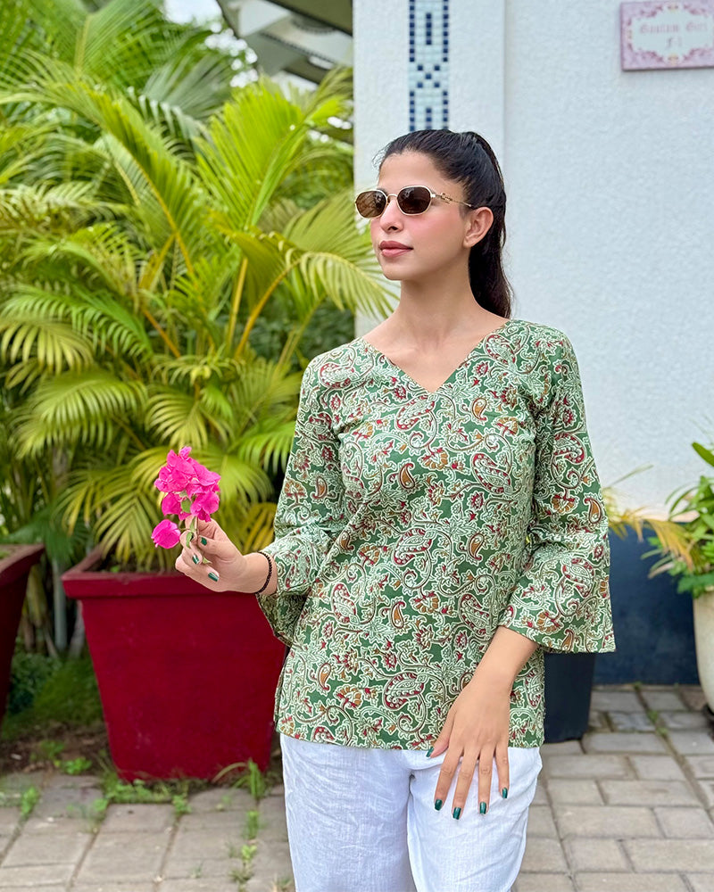 Green Color Pure Cotton Kalamakri Printed Tunic