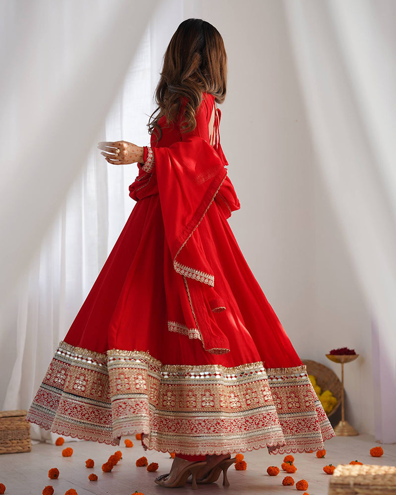 Red Color Blooming Vichitra Silk Anarkali Suit