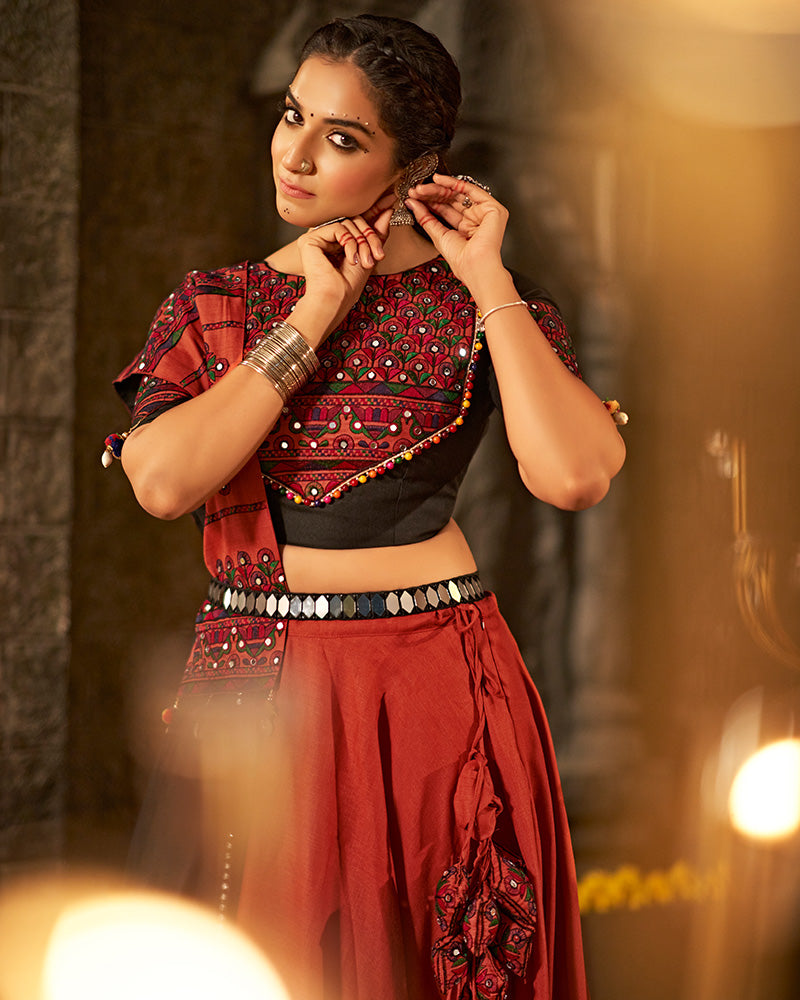 Orange Color Cotton Thread With Mirror Work Navratri Lehenga Choli