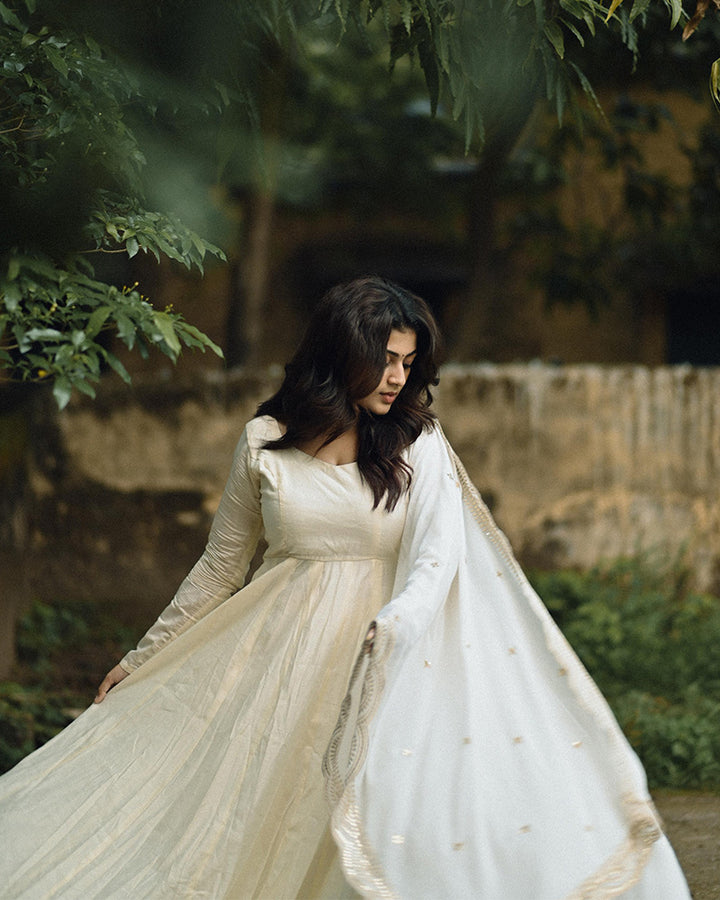 Triparna Dey In White Color Pure Chanderi Silk Three Piece Anarkali Suit