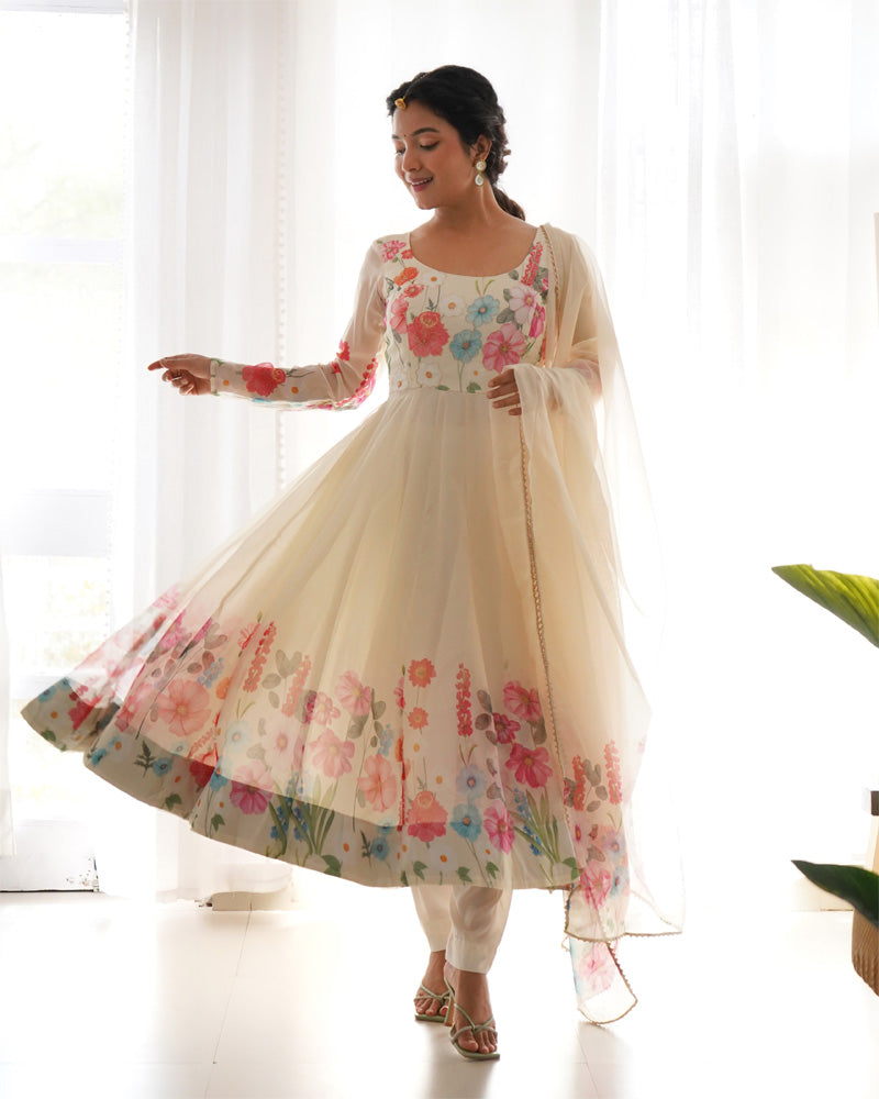 Buy Off White Anarkali Dress In Georgette With Chikan Embroidery Online -  Kalki Fashion