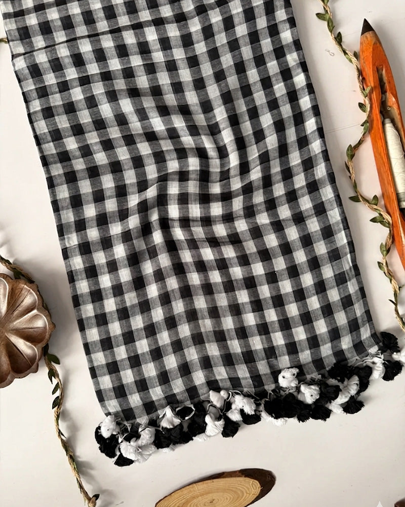 Black Color Pure Mal Cotton Chex Printed Saree