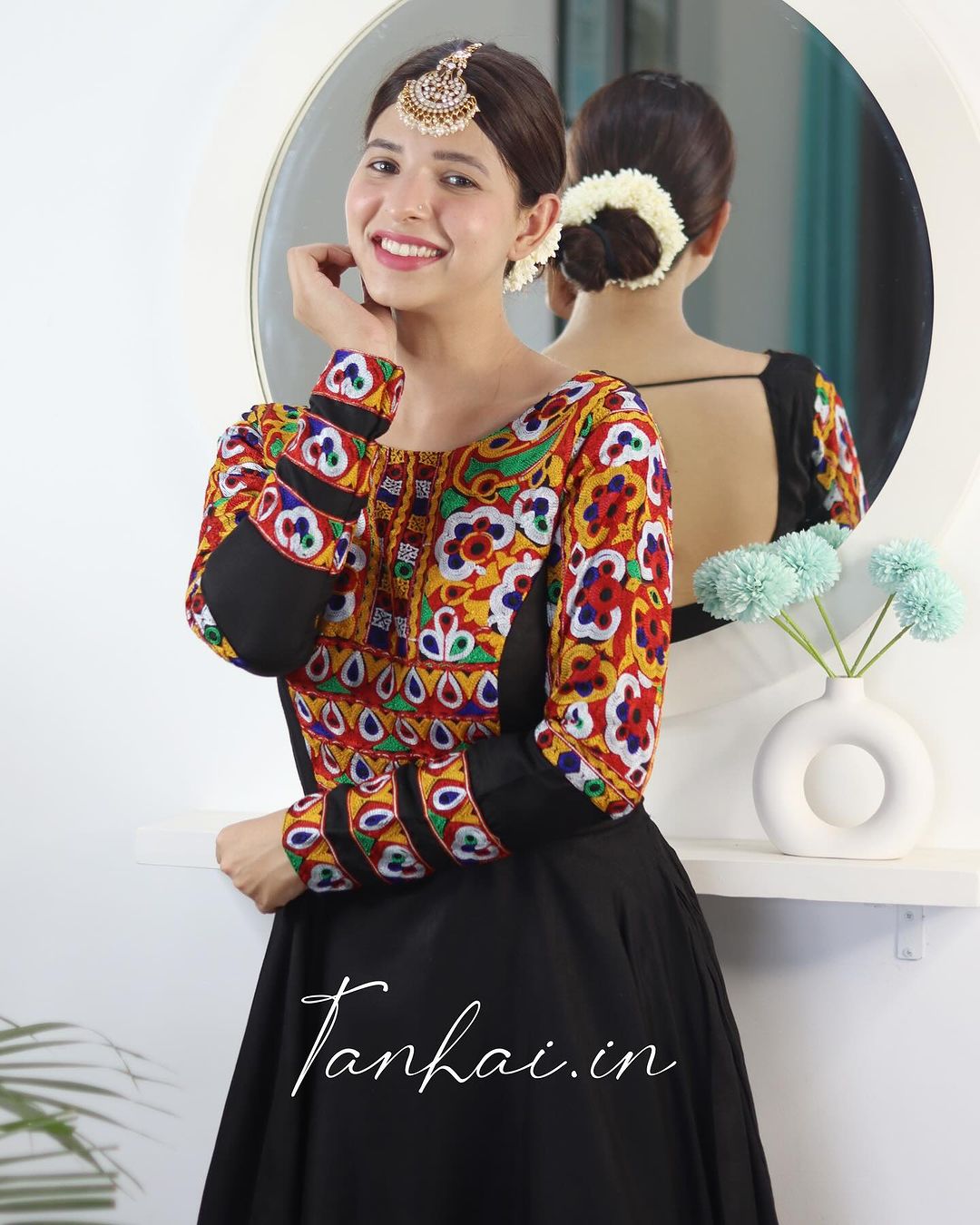 Lucki in Black Color Full Flairy Cotton Navratri Anarkali Gown