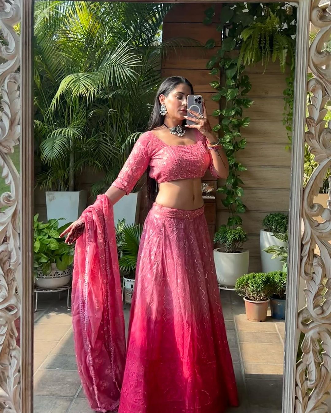 Isha Sharma in Pink Shaded Lucknowi Style Embroidered Soft Georgette Semi Stitched Lehenga Choli
