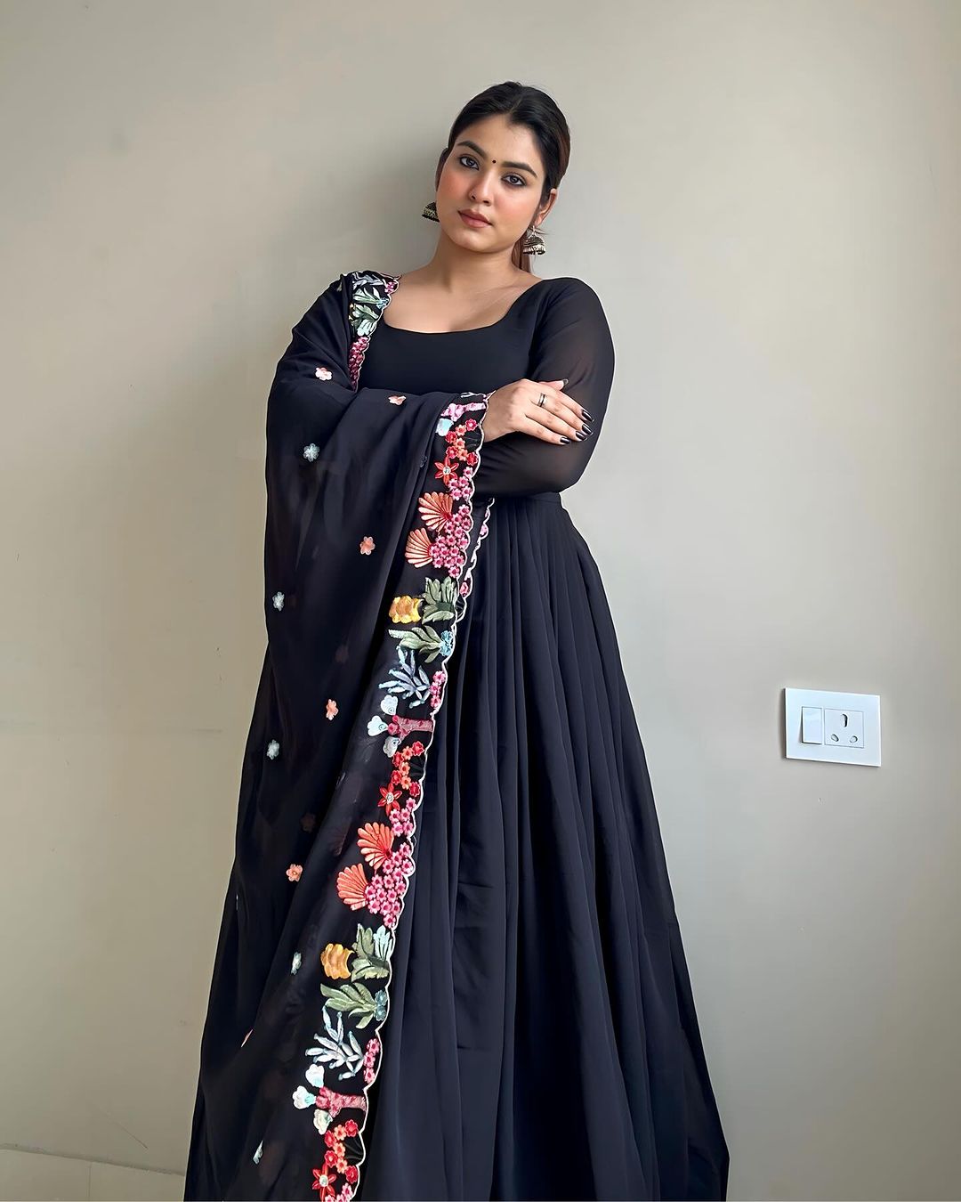 Buy Black Silk Leaf Neck Backless Anarkali With Dupatta For Women by Ranian  Online at Aza Fashions.