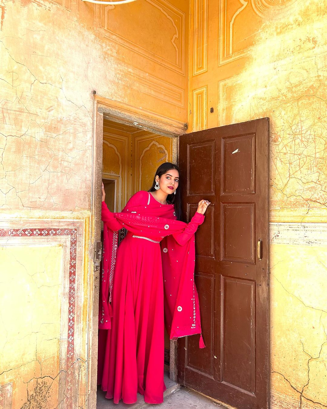 Arti Gupta in Our Rani Pink Embroidered Dupatta Anarkali Three Piece Suit